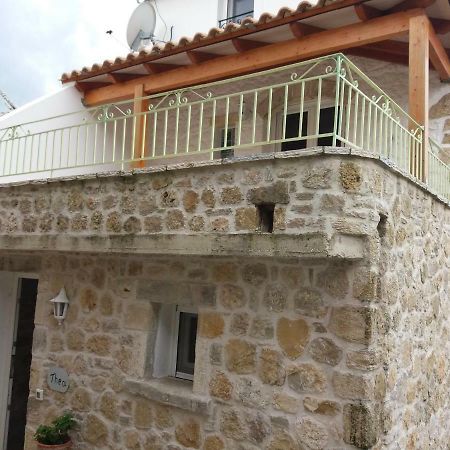 דירות Makrádes Spiti Thea מראה חיצוני תמונה